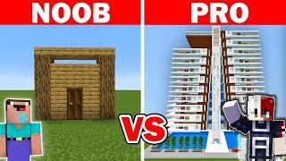 NOOB Vs HACKER : I CHEATED in a Build Challenge  With @ProBoiz95