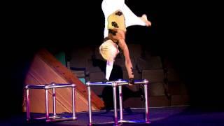 Girl with the cube in Circus 2012 - Девушка с кубом в Цирке