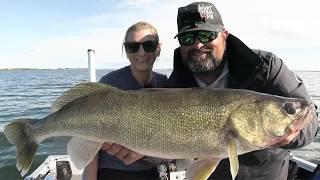 Fishing for a GIANT Walleye with my number ONE girl!!
