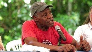 US actor Danny Glover supports anti-Chevron campaign in Ecuador