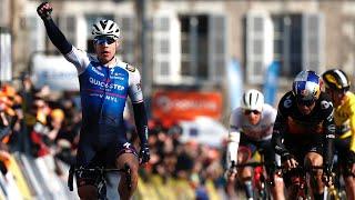 Fabio Jakobsen EASILY Beats Wout van Aert In Paris-Nice Sprint