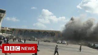 Yemen war: Explosions at Aden airport as new government arrives - BBC News