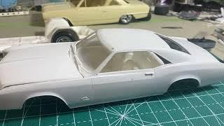 Lightly Restoring Old Model Cars and Glue Bombs