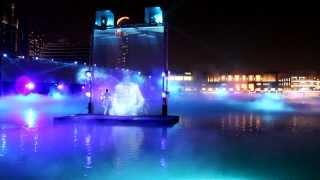 Dubai Water, Fire & Light Show - Dubai Fountain / Dubai Mall