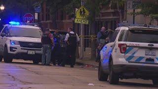 Little boy shot in head while riding in car in Chicago's Rogers Park neighborhood