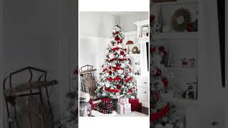 Red and White Christmas Tree Inspiration #christmasdecorations #christmasinspiration #xmas