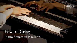 Grieg: Piano Sonata in E minor Op.7 / Robert Neumann