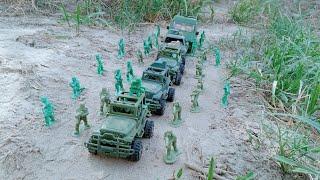 Army men: Big army convoy ambush #stopmotion #am ( army men stop motion)