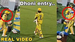 Ravindra Jadeja teased the Chepauk crowd by coming ahead of MS Dhoni then going back.