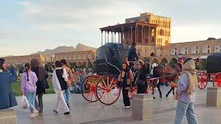 Best Place of Travellers: Naghsh e Jahan Square