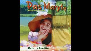 pas Maryte -  prie ezerelio (a)