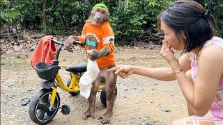 So Funny ! ABU Brought Diaper Home Mom Demand Bath