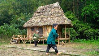 Dwarf family primitive life: starting a new life building a wooden house - primitive joy