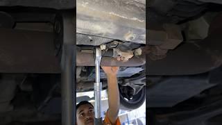 Best Way Removing Rusted Oxygen Sensor & Clean #short #oxygen #catalyticconverter