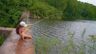 Amazing Fishing. Traditional Fishing Girl catches Big Fish. Hook Fishing