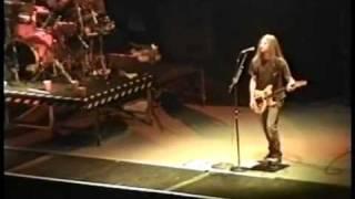 Alice in Chains Man in the Box Live in Kansas 07-03-96 (Layne's final show)