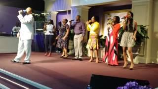 Min. Joel Reeves at Praise Against ebola