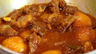 Alu Diye Mutton Kosha | Spicy Mutton Curry With Potatoes