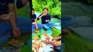 enjoying Whit friends hakku singariya new video hakku singariya #hariommahour #hakku_singarya