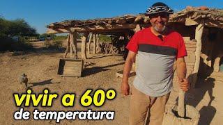 ASI VIVE LA GENTE DE CAMPO EN LAS SALINAS, sin luz y bebiendo agua del cielo. Santiago de Estero