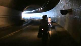 Yunnan~Cycle through the tunnel