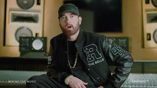 Eminem - Talking about the chain he got from LL Cool J (Behind The Music docu-series on Paramount+)