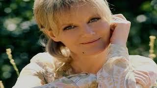 Petula Clark ~ Love Me With All Your Heart (Stereo)