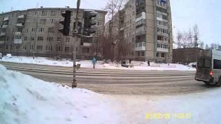 Архангельск сломанный светофор на улице Тимме