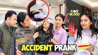 Fake Accident Prank With My Family | Sara Ghr Gnda krdia  | Mama Gusaa Hogain | Sistrology