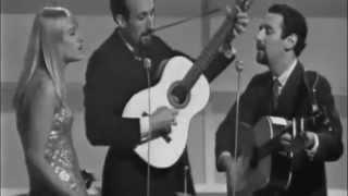 Puff The Magic Dragon -- Peter, Paul & Mary ~ Live 1965