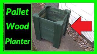How to Make a Pallet Wood Planter for your Garden