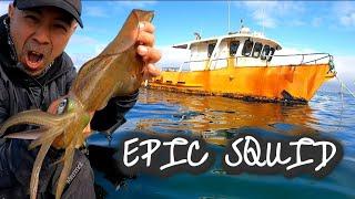 EPIC SQUID Fishing At The Weed Kingdom. Mangles Bay Perth