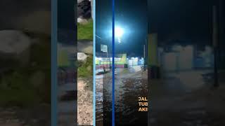 Aspal Baru Di Tuban Terkelupas Akibat Banjir #breakingnews #shorts #viralvideo #fyp #news #short