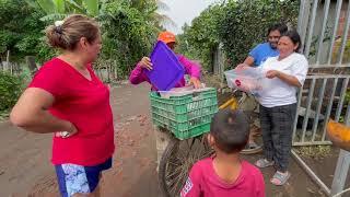 comprando carnita de tunco