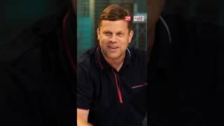 Спросил прямо на поле у соотечественника перевод слова «Клоун»  #футбол #радимов
