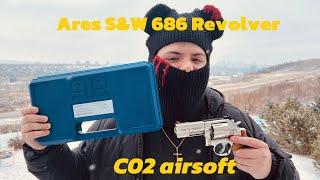 Ares S&W 686 Revolver C02 Airsoft / Unboxing and shooting test