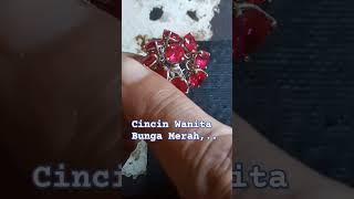 Cincin Wanita Bunga Merah