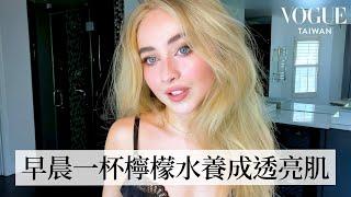 甜心美少女Sabrina Carpenter的煙燻貓眼妝：肥皂當眉膠打造自然野生眉、貼假睫毛小撇步！｜大明星化妝間｜Vogue Taiwan