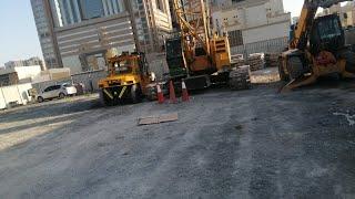 Forklift load in low bed 10 ton forklift for rent in Dubai