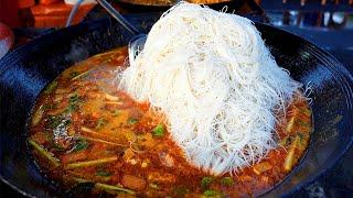 PASAR TANI AHAD Bandar Baru Bangi | Malaysia Morning Market STREET FOOD - Mee Goreng, Roti John