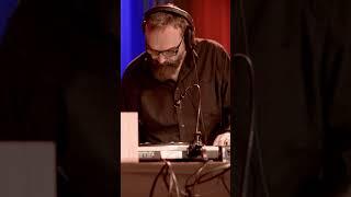 Jens-Ingo Brodesser shows how it's done #DJ #Vinyl #Tango