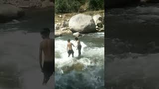 This is the Siran River located in Siran Valley District mansehra so cool so fast but not dangerous