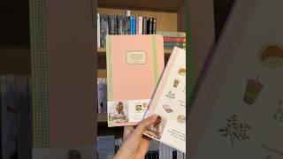 Livre et carnet de @lauratravelbook chez Dessain & Tolra #aquarelle #dessin