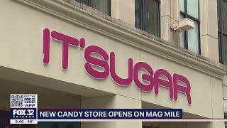 New candy store opens on Chicago's Mag Mile