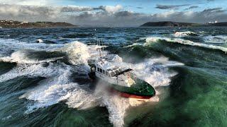 Pilot boat, Ederra 7 off Roches Point, Cork, Ireland in a gale