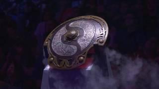 Music scenes from DotA 2 TI 6: Opening with Lindsey and the orchestra from the finals.