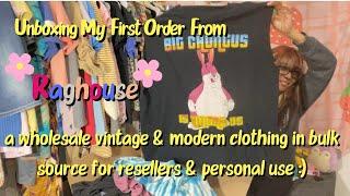 Unboxing my first order from raghouse of thrift clothes to sell on depop wholesale vintage & modern
