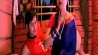 Mallu Anty Masala B grade Movie Scene - MALLU AUNTY IN HOT MOOD