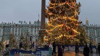 Biggest Xmas Tree on Christmas Eve in Russia (+ Did I See Putin?)