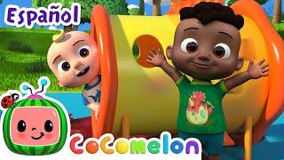 Jugando en el parque de juegos| Canciones Infantiles | Caricaturas | CoComelon en Español